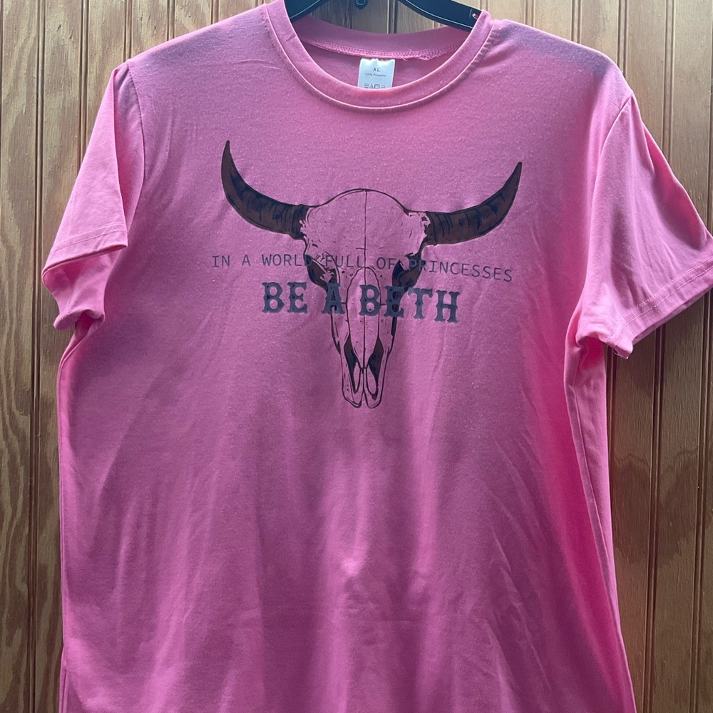 *SALE Graphic T-Shirt